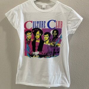 Women’s white culture club T-shirt